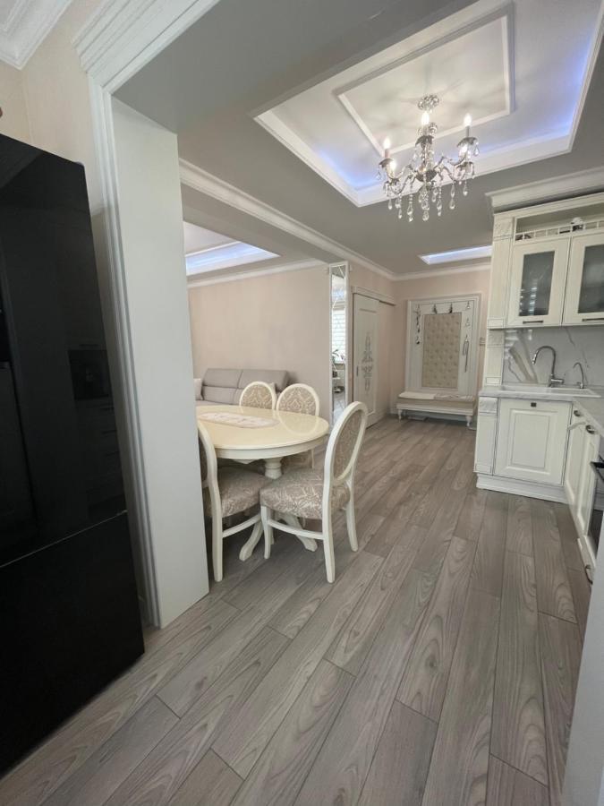 Apartament In The Center Of Chisinau Exterior photo